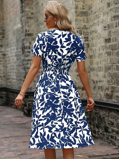 VerdeCharm Floral V-Neck Dress